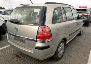Dezmembram Opel Zafira B, 1.6 benz, Z16XEP