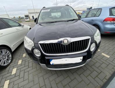 Dezmembrez piese caroserie, motor, cutie viteze, suspensie Skoda Yeti (5L) 2.0 TDI 4X4 2009, CBDB