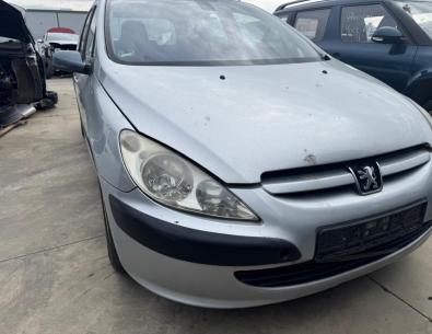 Dezmembrez piese caroserie, motor, cutie viteze, suspensie Peugeot 307 SW 2.0 HDI, RHR