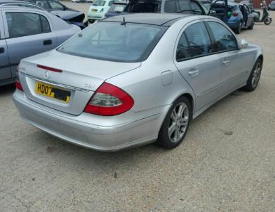 Vindem cutie de viteze Mercedes E320, 3.0cdi